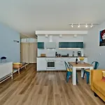 Blueapart Katamarany アパート プツク