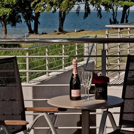 Blueapart Katamarany